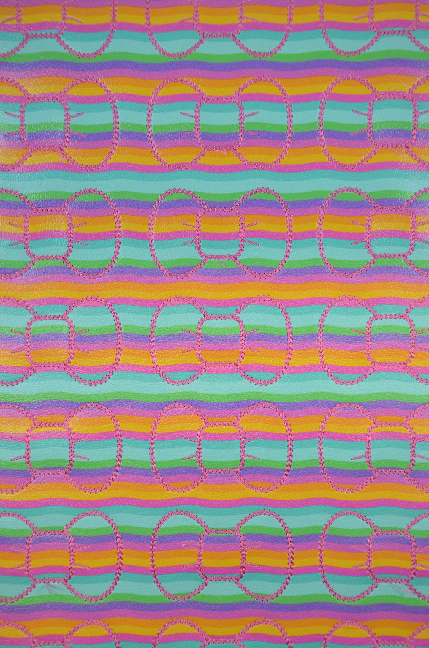 Tiny Wavy Stripes Bow