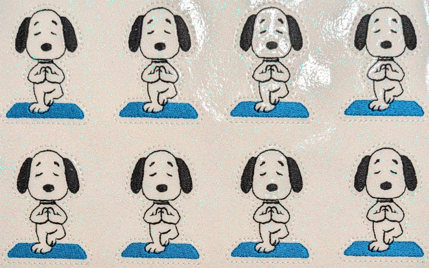 Yoga Snoopy