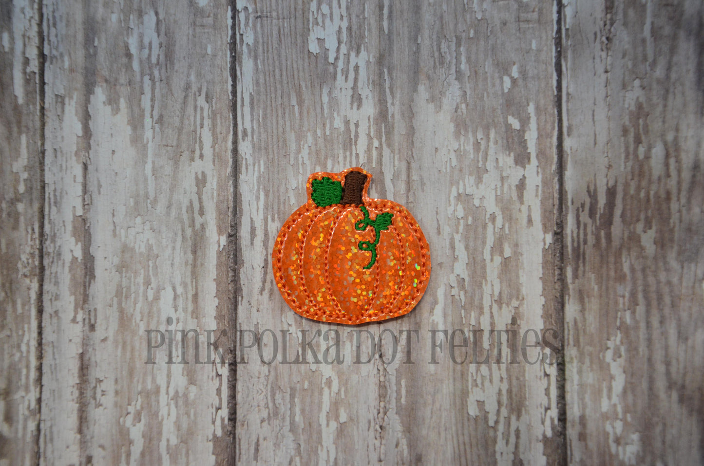 Short Pumpkin with Vine