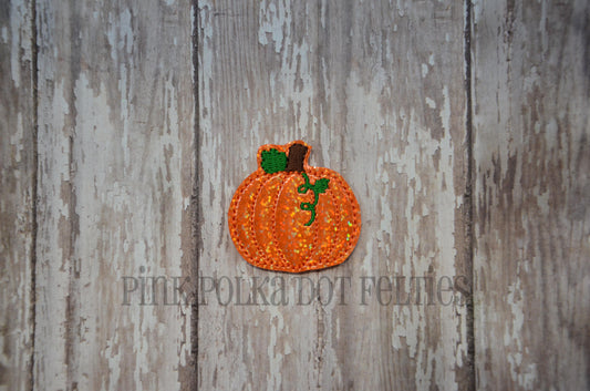 Short Pumpkin with Vine