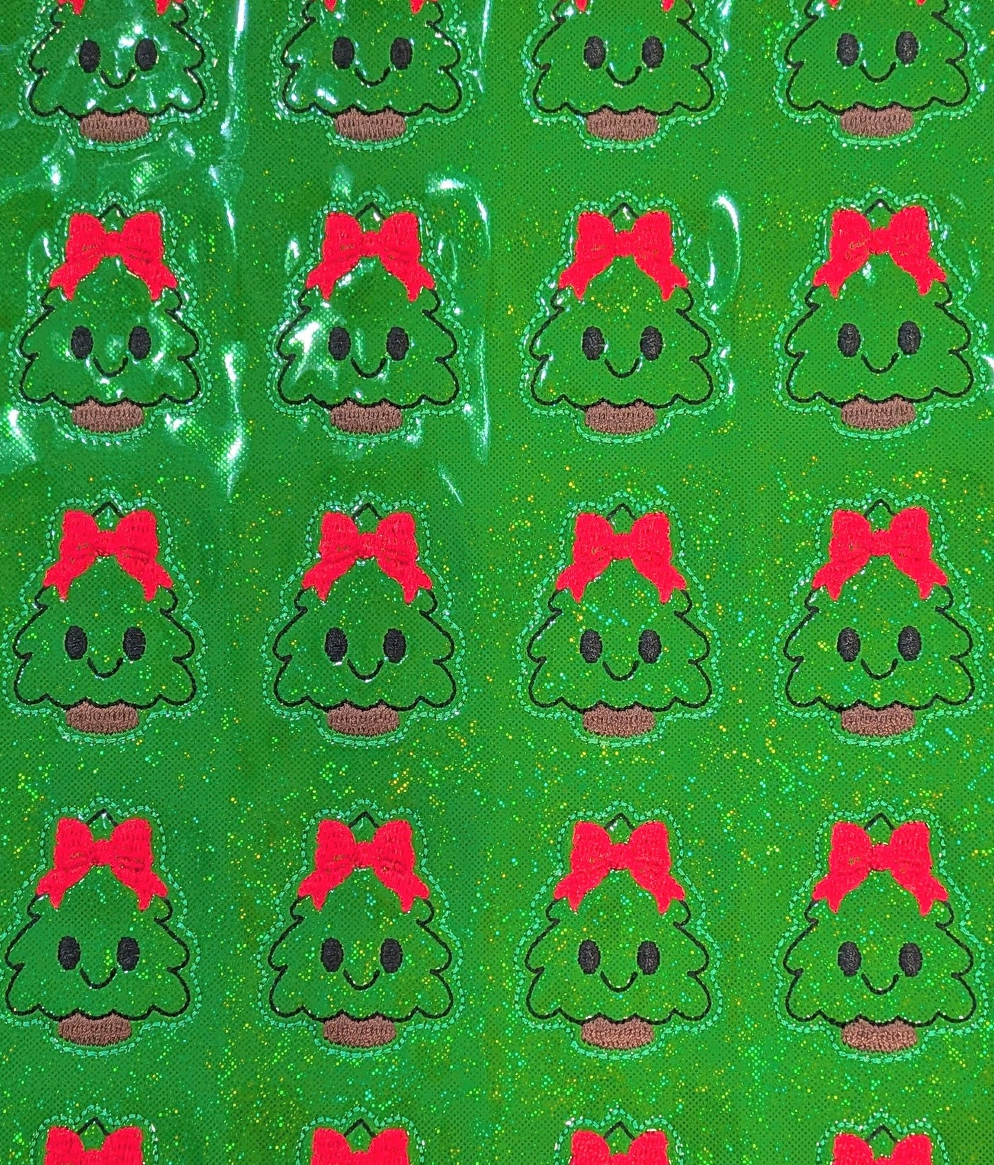 Coquette Smiling Christmas Tree